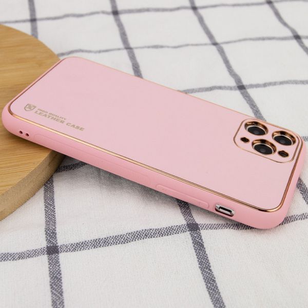 Шкіряний чохол Xshield для Apple iPhone 12 Pro (6.1") Рожевий / Pink 206395 фото