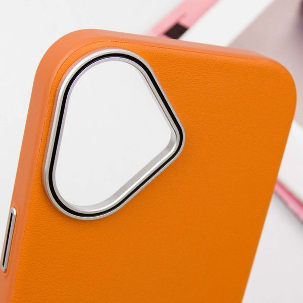 Чохол PC+Leather SGP with MagSafe для Apple iPhone 16 Plus (6.7") Brown 322299 фото