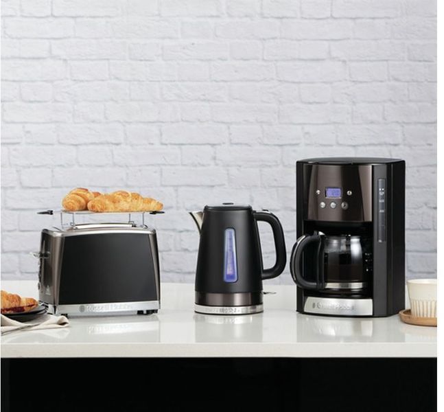 Кавоварка Russell Hobbs крапельна Matte Black, 1.8л, мелена, LED-дисплей, чорний (26160-56) 363833 фото