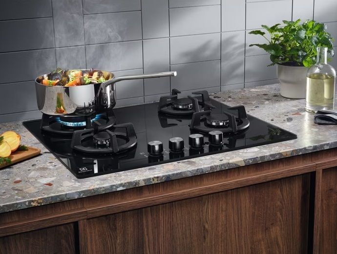 Варильна поверхня Electrolux газова на склі, 60см, чавун, чорний (KGG6437K) 367789 фото
