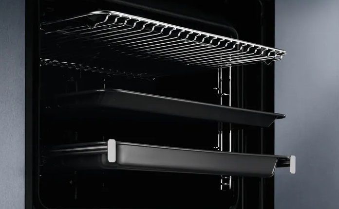 Духова шафа Electrolux електрична, 65л, A+, дисплей, конвекція, піроліз, телескопічні напрямні, чорний (EOF6P76BX) 369632 фото