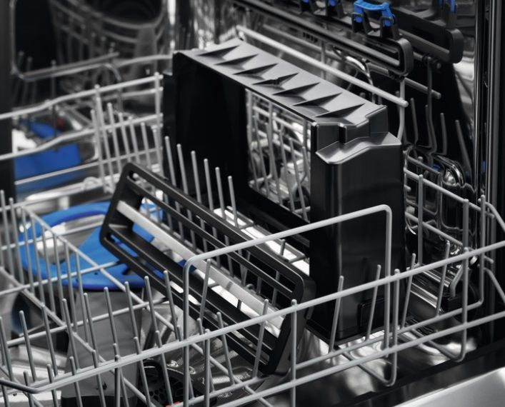 Варильна повверхня Electrolux індукційна, 80см, розширена зона, вбудована витяжка, Hob2Hood, чорний (KCC83443) 370133 фото