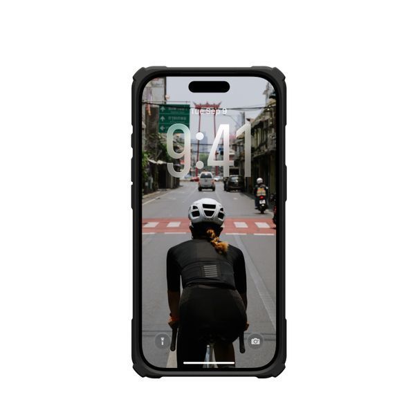 Чохол-накладка iPhone 17 Pro UAG Plasma XTE MagSafe, Black/Clear (11452711404G) 393862 фото
