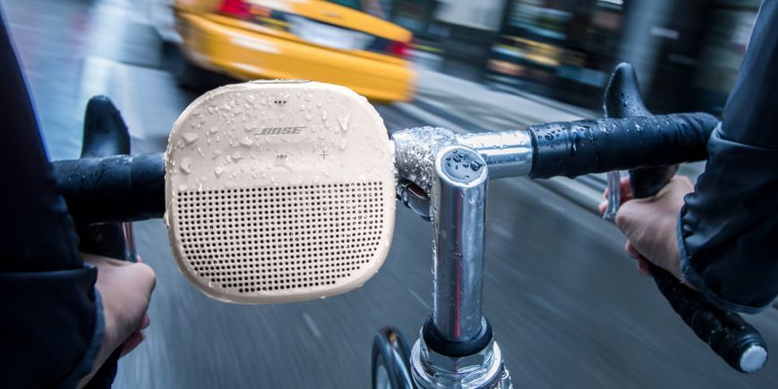 Портативна акустика Bose SoundLink Micro White Smoke 283214 фото