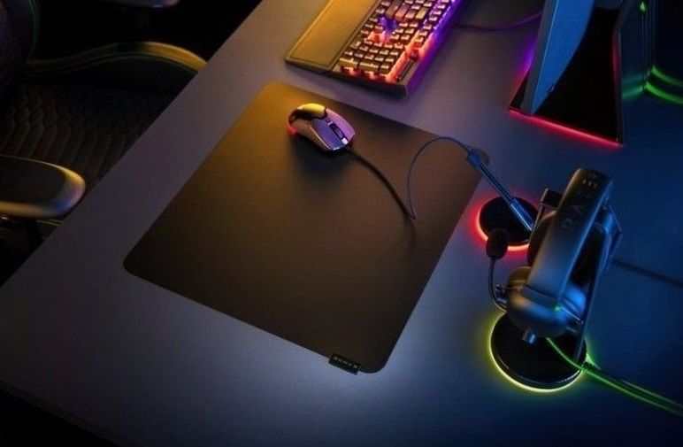 Ігрова поверхня Razer Sphex V3, L (450x400x0.4мм), чорний (RZ02-03820200-R3M1) 375388 фото