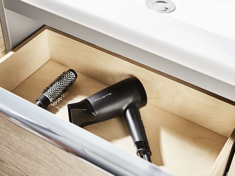 Фен Rowenta Express Style Blow-Dryer, 1600Вт, 2 режими, хол. обдув, чорний (CV1801F0) 366724 фото
