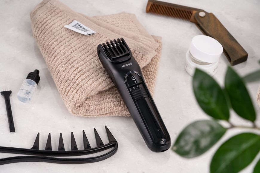 Машинка для стрижки Ardesto HC-Y10-B, мережа+акум., насадок-1, сталь, чорний 370914 фото