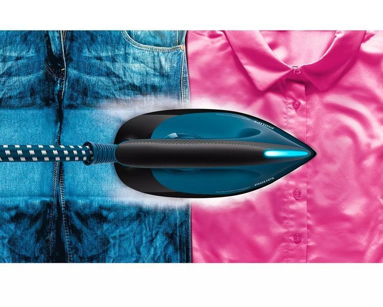 Праска-парогенератор Philips PerfectCare Compact, 2400Вт, 1500мл, паровий удар -420гр, постійна пара - 120гр, керам. підошва, синій (GC7846/80) 375623 фото