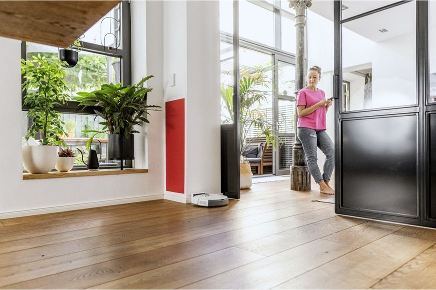 Робот-пилосос Karcher RCV 5, h=9.7см, вологе прибирання, конт пил -0.330л, вода -0.240л, автон. робота до 120хв, білий (1.269-640.0) 373526 фото
