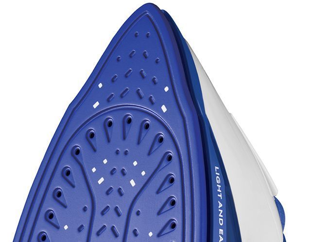 Праска Russell Hobbs Light & Easy Brights Sapphire, 2400Вт, 240мл, паровий удар -115гр, постійна пара - 35гр, керам. підошва, темно синій (26483-56) 373997 фото