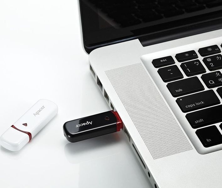 Накопичувач Apacer 64GB USB 2.0 Type-A AH333 Білий (AP64GAH333W-1) 374049 фото