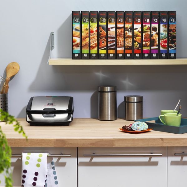 Мультимейкер Tefal Snack collection 700Вт, тефлон, 3 пластини, корпус-нержав.сталь/пластик, чорний (SW854D16) 371300 фото