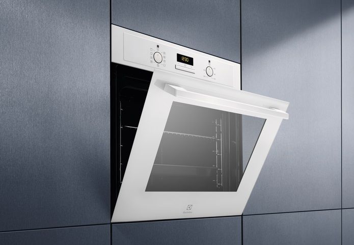 Духова шафа Electrolux електрична, 65л, A, дисплей, конвекція, білий (EOF3H40BW) 368381 фото