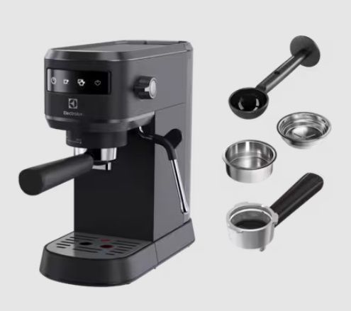 Кавоварка Electrolux ріжкова, 1л, мелена, ручний капуч, LED-дисплей, підігрів чашок, чорний (E6EC1-6BST) 370491 фото