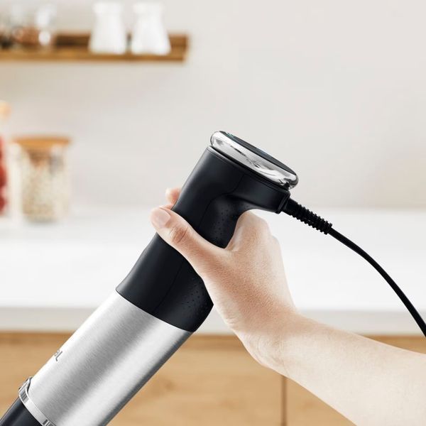 Блендер Tefal заглибний Quickchef+ 1000Вт, 3в1, чаша-800мл, чопер-500мл, турборежим, сріблясто-чорний (HB673830) 370387 фото