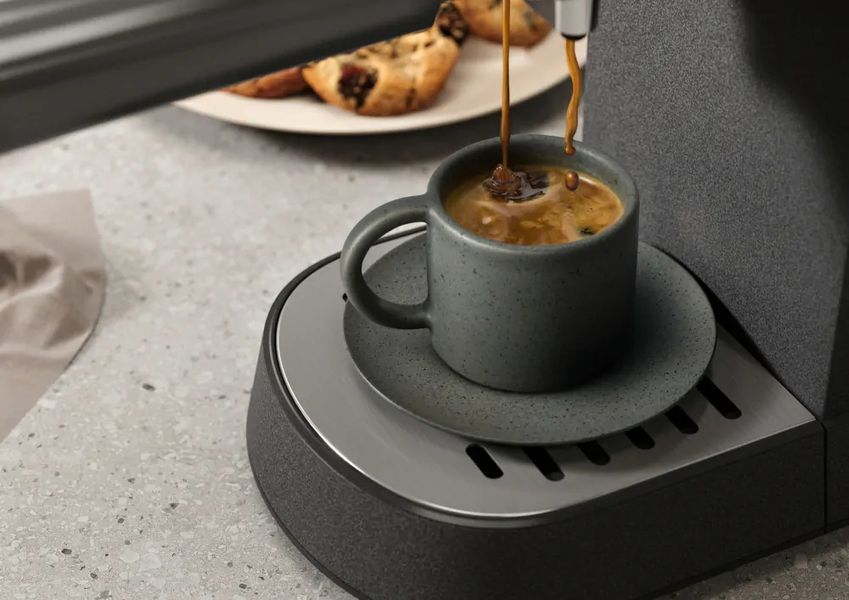 Кавоварка Electrolux ріжкова, 1л, мелена, ручний капуч, LED-дисплей, підігрів чашок, чорний (E6EC1-6BST) 370491 фото