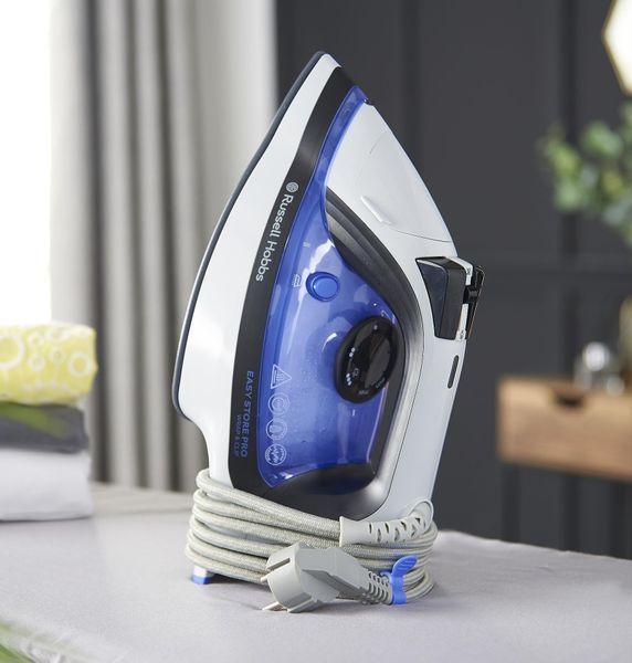 Праска Russell Hobbs Easy Store Pro, 2400Вт, 320мл, паровий удар -180гр, постійна пара - 45гр, зберігання шнура, керам. підошва, біло-синій (26730-56) 373386 фото