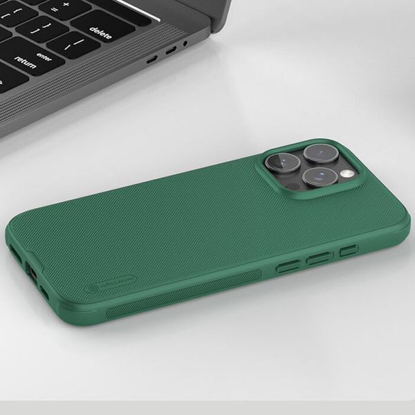 Чохол Nillkin Matte Pro для Apple iPhone 16 Pro Max (6.9") Зелений / Deep Green 326111 фото
