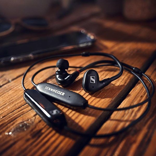 Навушники SENNHEISER IE 100 PRO Wireless Black 306638 фото