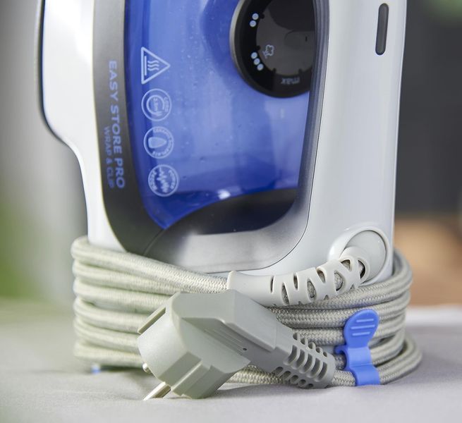 Праска Russell Hobbs Easy Store Pro, 2400Вт, 320мл, паровий удар -180гр, постійна пара - 45гр, зберігання шнура, керам. підошва, біло-синій (26730-56) 373386 фото
