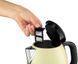 Електрочайник Russell Hobbs Colours Plus Mini 1л, метал, бежево-чорний (24994-70) 364122 фото 3
