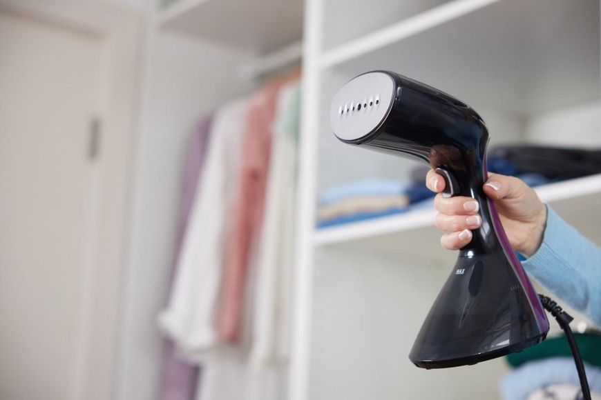 Відпарювач Gorenje, 2100Вт, 220мл, 35 гр., чорний 395367 фото