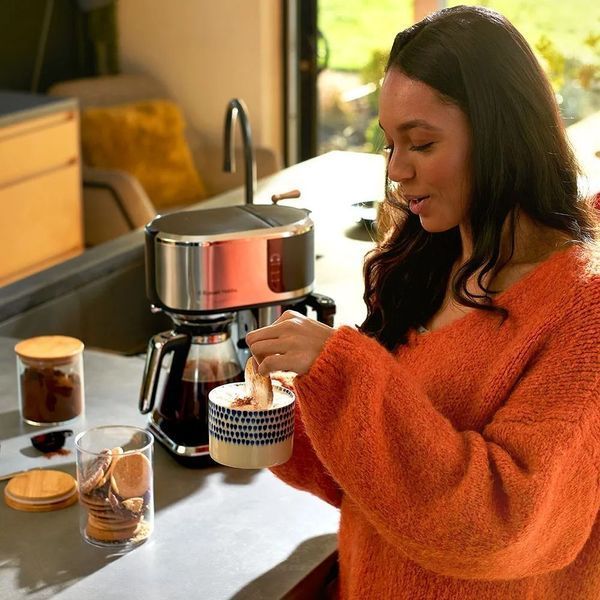 Кавоварка Russell Hobbs крапельна Attentiv Coffee Bar 1.5л, мелена, LED-дисплей, чорно-метал (26230-56) 363354 фото