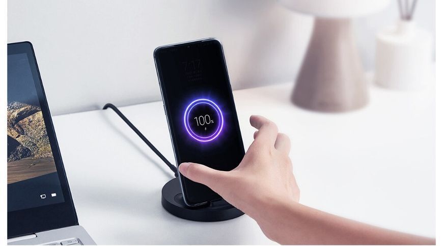 Бездротовий зарядний пристрій Xiaomi 20W Vertical Wireless Charger Stand (WPC02ZM / GDS4145GL) 137938 фото