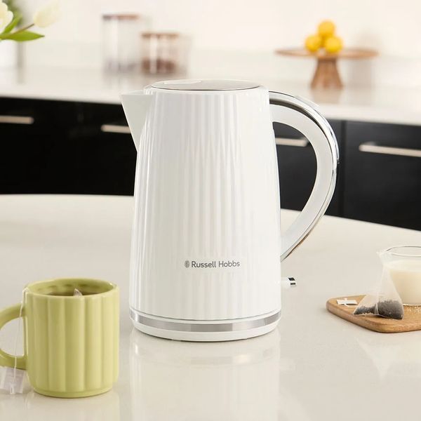 Електрочайник Russell Hobbs Eden, 1.7л, нержавіюча сталь, пластик, білий (27360-70) 364135 фото