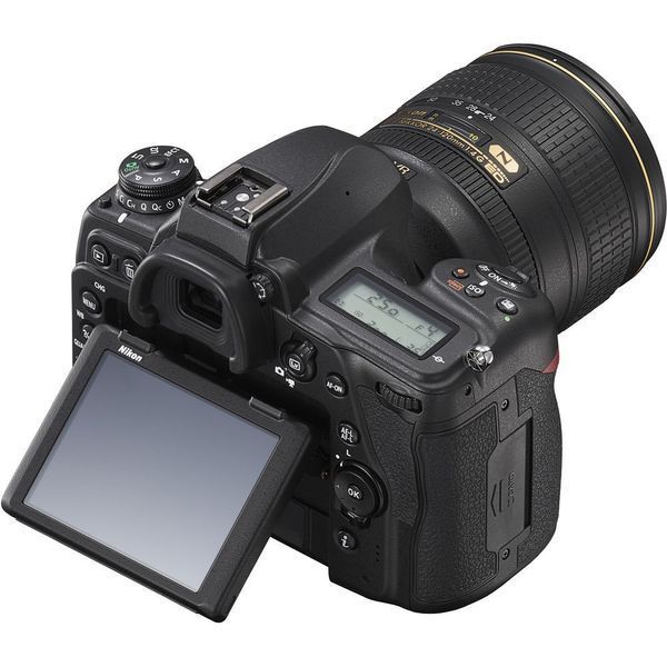 Цифр. фотокамера дзеркальна Nikon D780 body 372431 фото