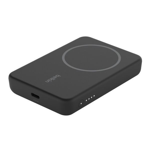 Акумулятор портативний літій-іонний Power Bank Belkin 5000мА&middot;год, 7.5Вт, MagSafe, чорний (BPD004BTBK) 366303 фото