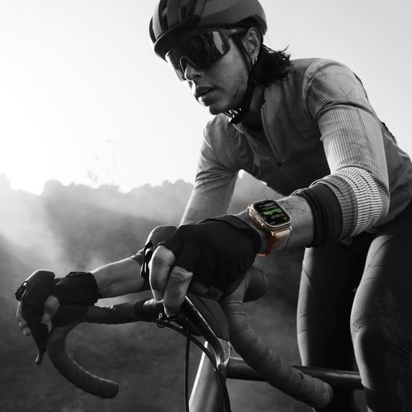 Смарт-годинник Apple Watch Ultra 2 GPS + LTE 49mm Titanium Case With Olive Alpine Loop - Small MREX3 277302 фото