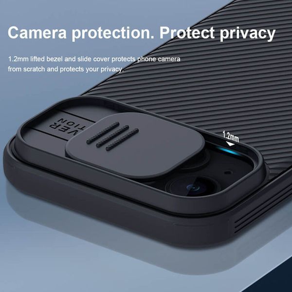 Карбонова накладка Nillkin CamShield Pro для Apple iPhone 15 (6.1") Black 361155 фото