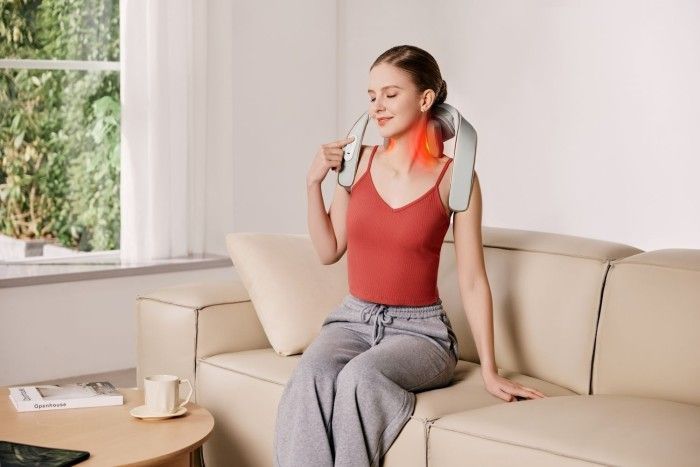 Масажер Шіацу SKG H5 Mini Neck＆Shoulder Massager (42124) 328380 фото