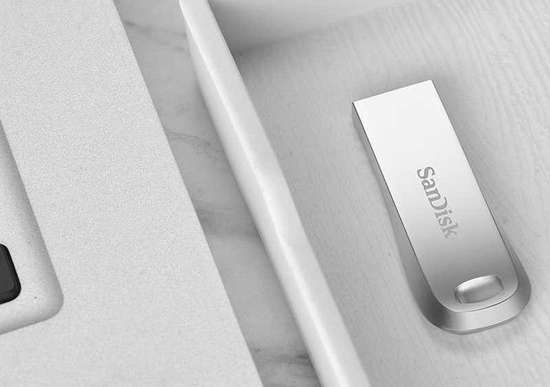Накопичувач SanDisk 256GB USB 3.1 Type-A Ultra Luxe Срібний (SDCZ74-256G-G46) 375516 фото