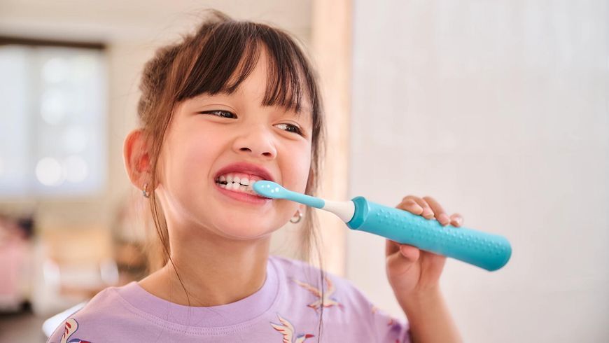 Насадка для зубної щітки Philips Sonicare HX6042/90 For kids 370033 фото