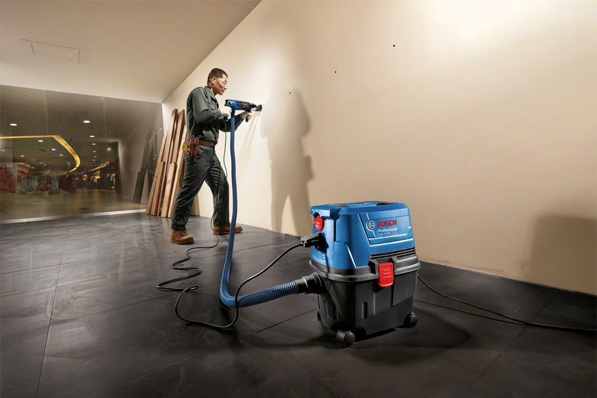 Пилосос професійний Bosch GAS 15 PS, 1100Вт, 220мБар, контейнер 15л, 8кг (0.601.9E5.100) 373408 фото