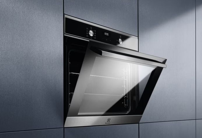Духова шафа Electrolux електрична, 65л, A, дисплей, конвекція, чорний (EOF5H40BX) 366450 фото