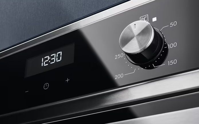 Духова шафа Electrolux електрична, 65л, A, дисплей, конвекція, чорний (EOF5H40BX) 366450 фото