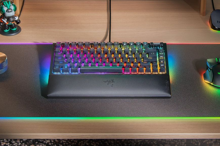 Клавіатура Razer BlackWidow V4 75% RGB 83key Mechanical Tactile Switch GEN-3, USB-A, EN, чорний (RZ03-05000100-R3M1) 374617 фото