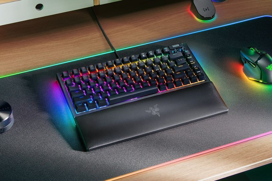 Клавіатура Razer BlackWidow V4 75% RGB 83key Mechanical Tactile Switch GEN-3, USB-A, EN, чорний (RZ03-05000100-R3M1) 374617 фото