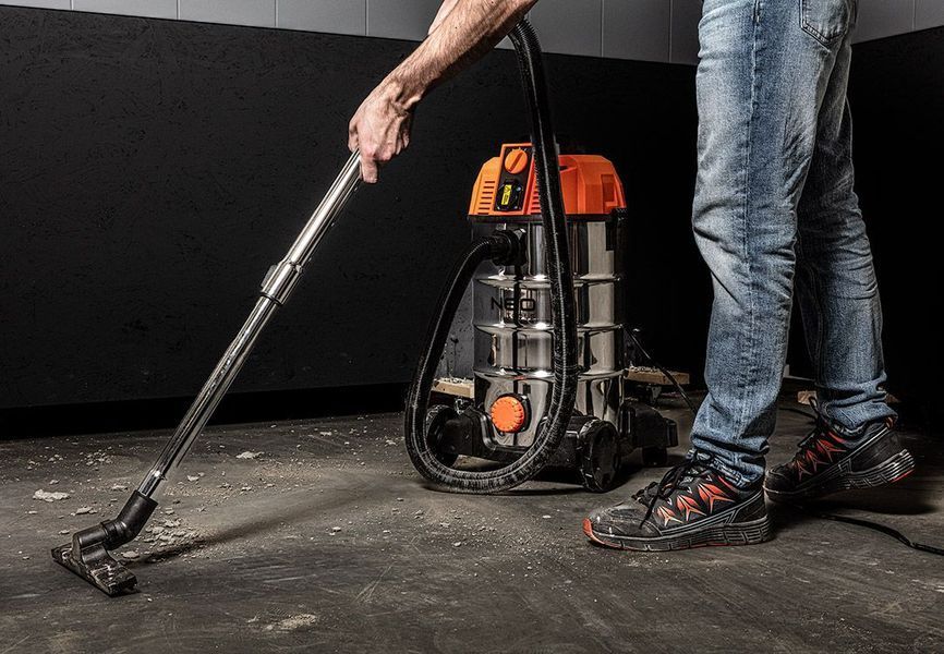 Пилосос професійний Neo Tools, 1600Вт, 18 кПа, контейнер 35л, HEPA, колеса, 7.5кг (04-739) 373419 фото