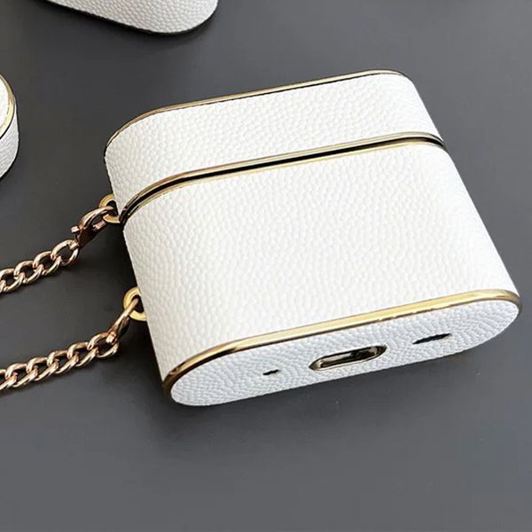 Шкіряний футляр Suitcase для навушників AirPods 3 White 345106 фото