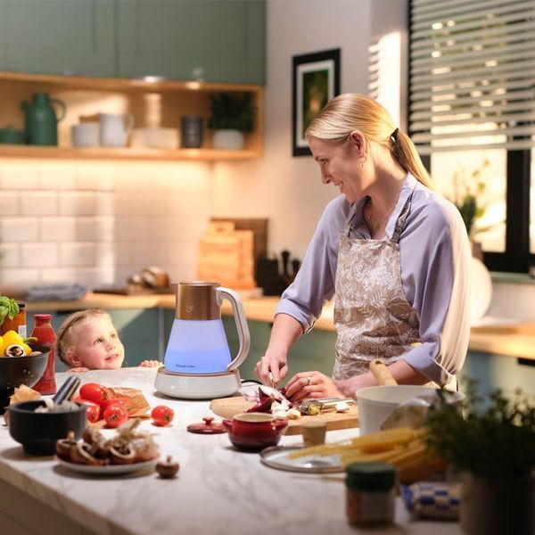 Електрочайник Russell Hobbs Calm, 1.7л, скло, біло-мідний (27450-70) 364548 фото
