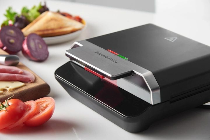 Сендвічмейкер Russell Hobbs, 750Вт, 1 пластина-сендвіч, корпус-пластик, чорний (26800-56) 363835 фото