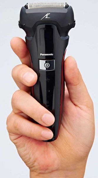 Бритва електр. Panasonic сіткова, 13000 об/хв, бритв.головок-3, Li-Ion, сух.+волог., тример, 2 насад.,док-станц. , чорний (ES-LL41-K520) 369853 фото