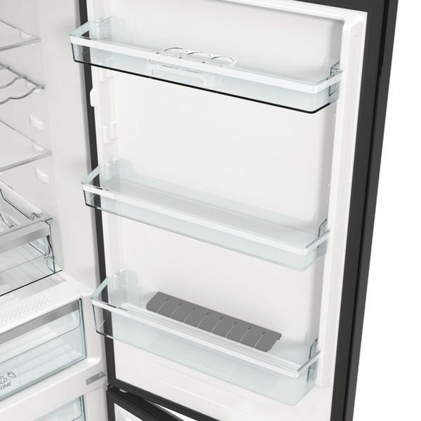 Холодильник з нижн. мороз. камерою Gorenje, 185х60х60см, 2 двері, 204(96)л, А++, NoFrost+ , LED дисплей, Зона св-ті, чорний (NRK6192ABK4) 376098 фото