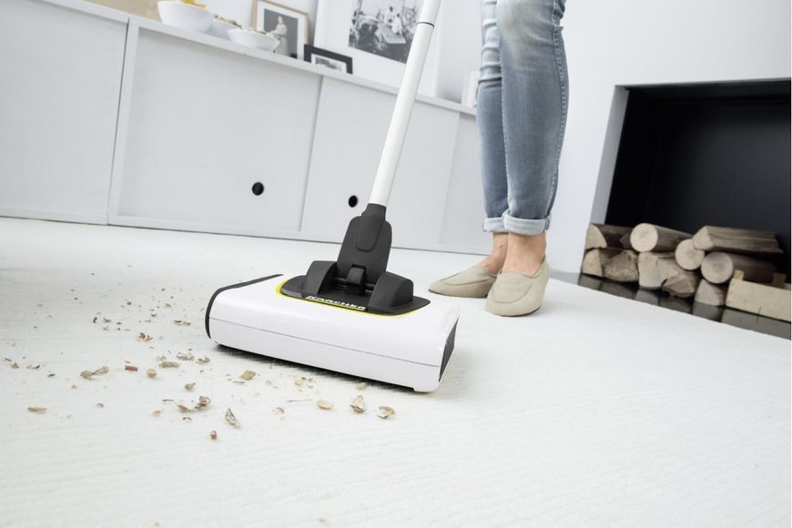 Пилосос Karcher безпровідний KB 5 , 20Вт, конт пил -0.37л, автон. робота до 30хв, жовто-чорний (1.258-050.0) 373422 фото