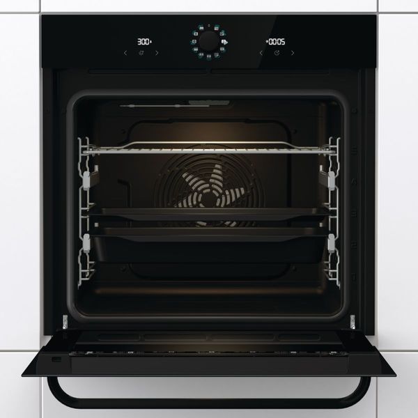 Духова шафа Gorenje електрична, 77л, A, пара, дисплей, макс.темпер.-300, чорний (BOS6737SYB) 373035 фото