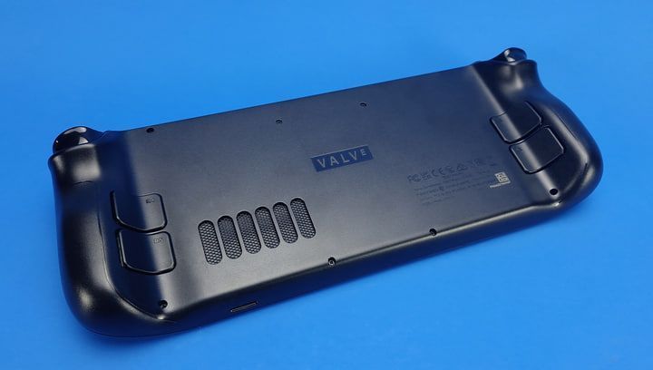 Консоль Valve Steam Deck OLED 512GB 281515 фото